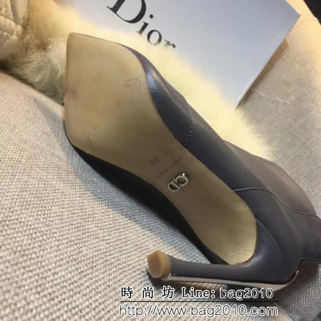 DIOR迪奧 2017春季新款 幸運五角星 尖頭高跟 牛皮女短靴 QZS1872